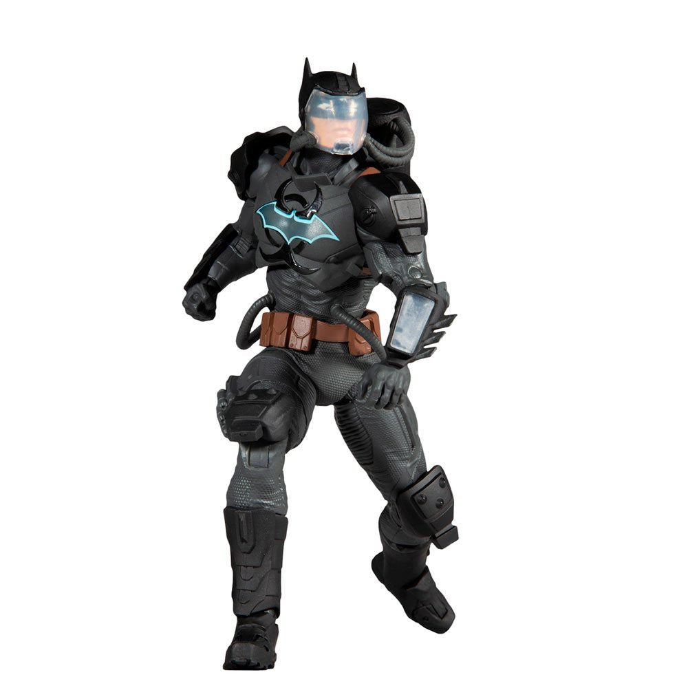 Figura Batman Hazmat Suit McFarlane con traje protector negro y detalles tecnológicos Figura Batman Hazmat Suit McFarlane con traje protector negro y detalles tecnológicos